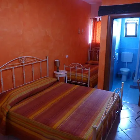 Figli Dei Fiori Bed & Breakfast